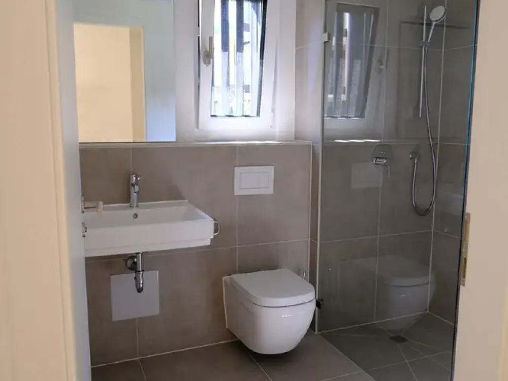 Wohnen mit Charakter: Moderne 2-Zimmer-Wohnung in Gilching
