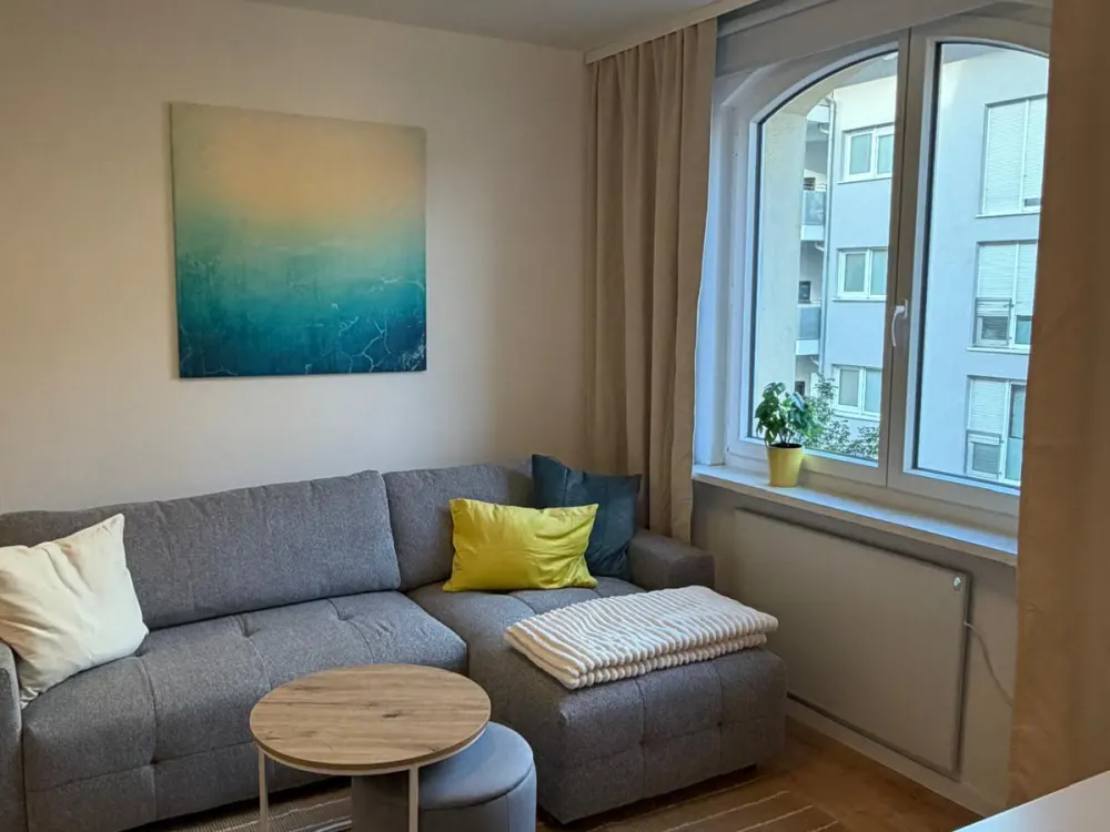 Hochwertig möbl. 2-Zimmer-Wohnung in St. Johannis - sofort frei!
