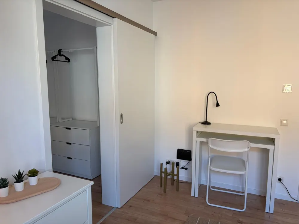 Hochwertig möbl. 2-Zimmer-Wohnung in St. Johannis - sofort frei!
