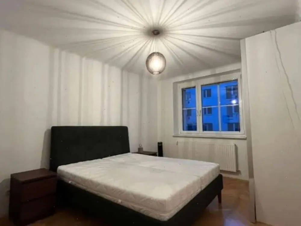 Privat! Gemütliche 2 Zimmer Wohnung! Unmöbliert!