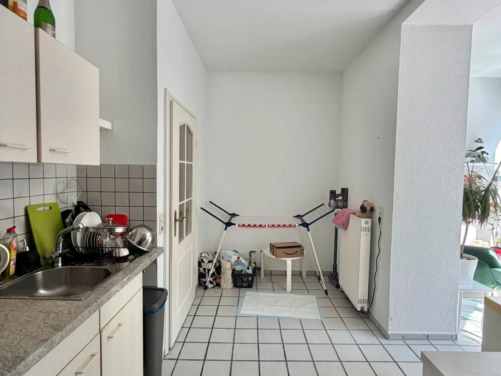 Gemütliche 1-Zimmer-Wohnung mit Loggia & Einbauküche