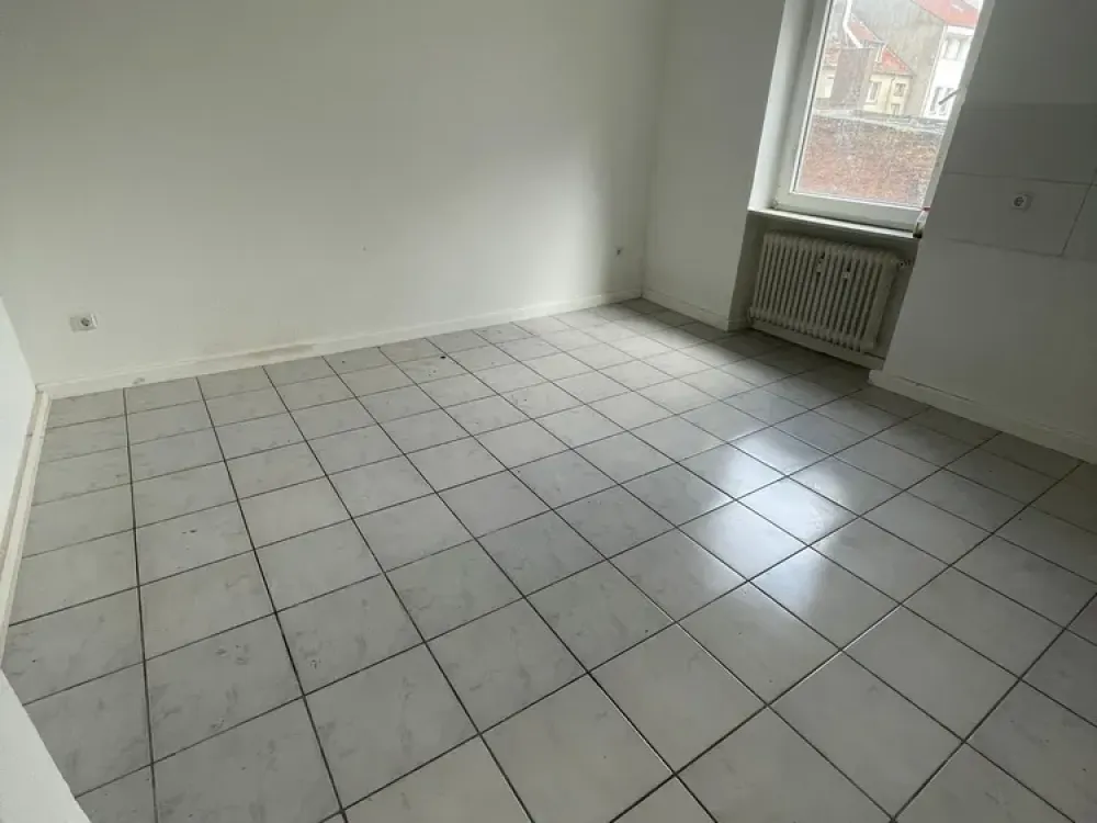 Zentral gelegene 2-Zimmer Wohnung zu vermieten - Ideal für WGs