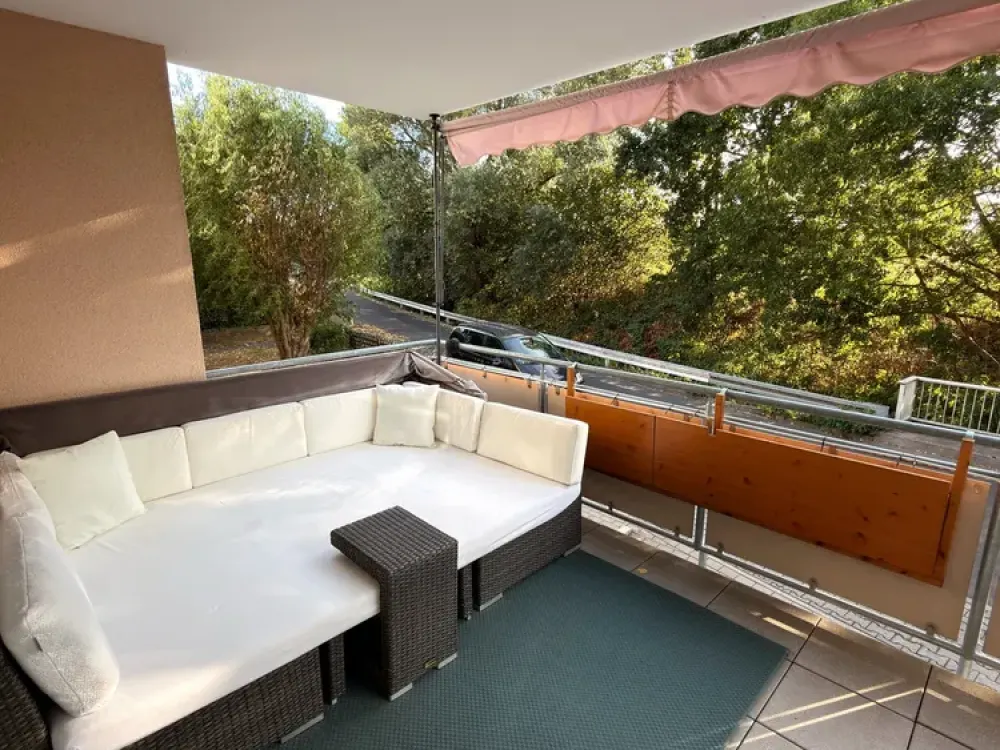 Sonnendurchflutete 3 Zimmer Wohnung in bester Feldrandlage von Jügesheim