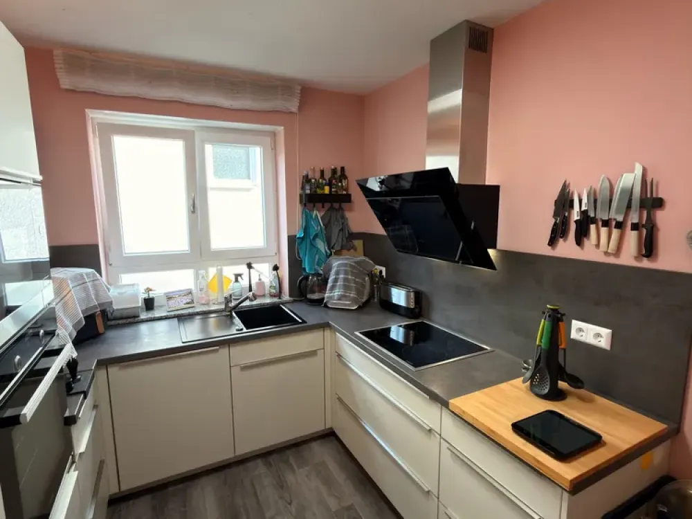 Sonnendurchflutete 3 Zimmer Wohnung in bester Feldrandlage von Jügesheim