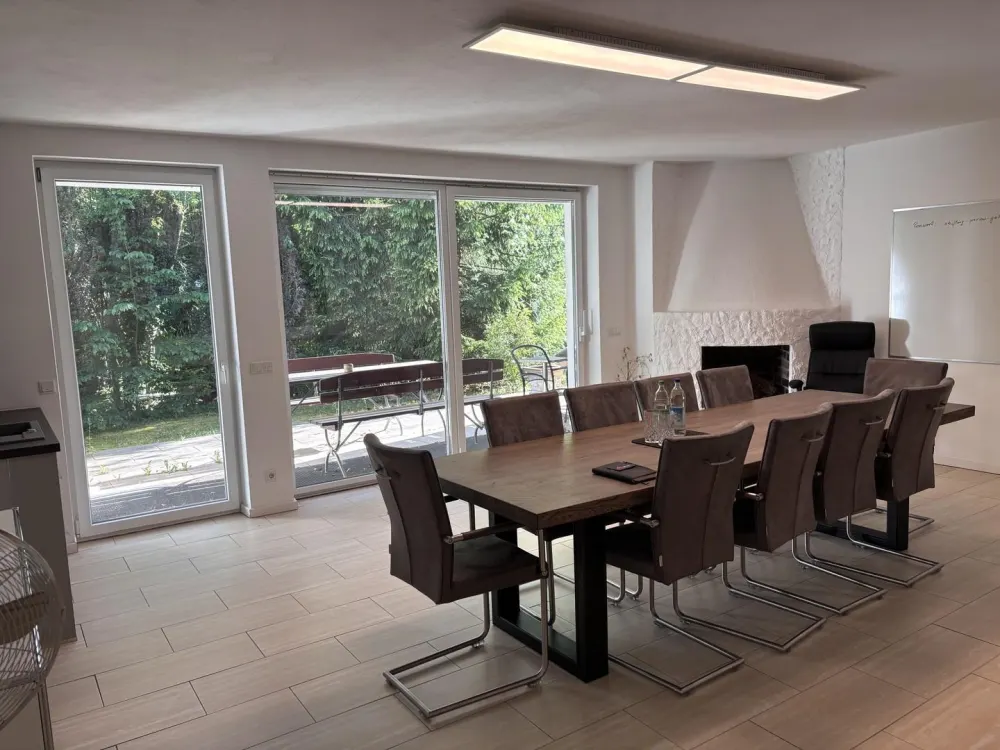 schöne Wohnung/Büro/Lager,gr.Terrasse,viel grün, ökologisch isoliert, Sichere Gewerbesteuerersparnis