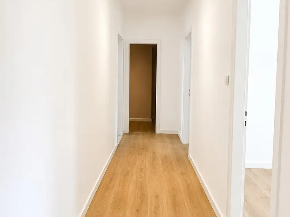 Modernes Wohnen in Düsseldorf: 2-Zimmer-Wohnung nach Sanierung