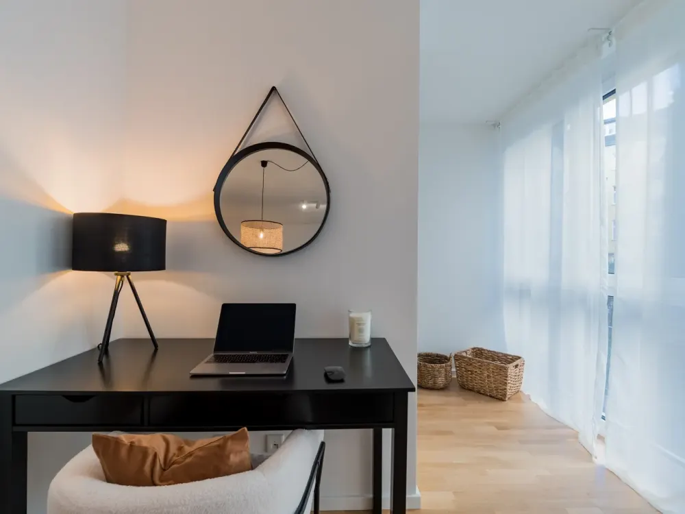 Bestlage Berlin Mitte ruhige Neubau 2-Zimmer Wohnung mit Balkon