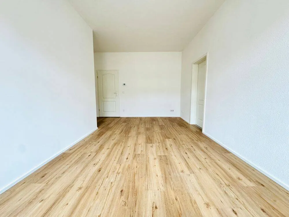 hochwertige 4-Raum Wohnung in Leutzsch **TOP** 1. Bezug nach umfangreicher Sanierung