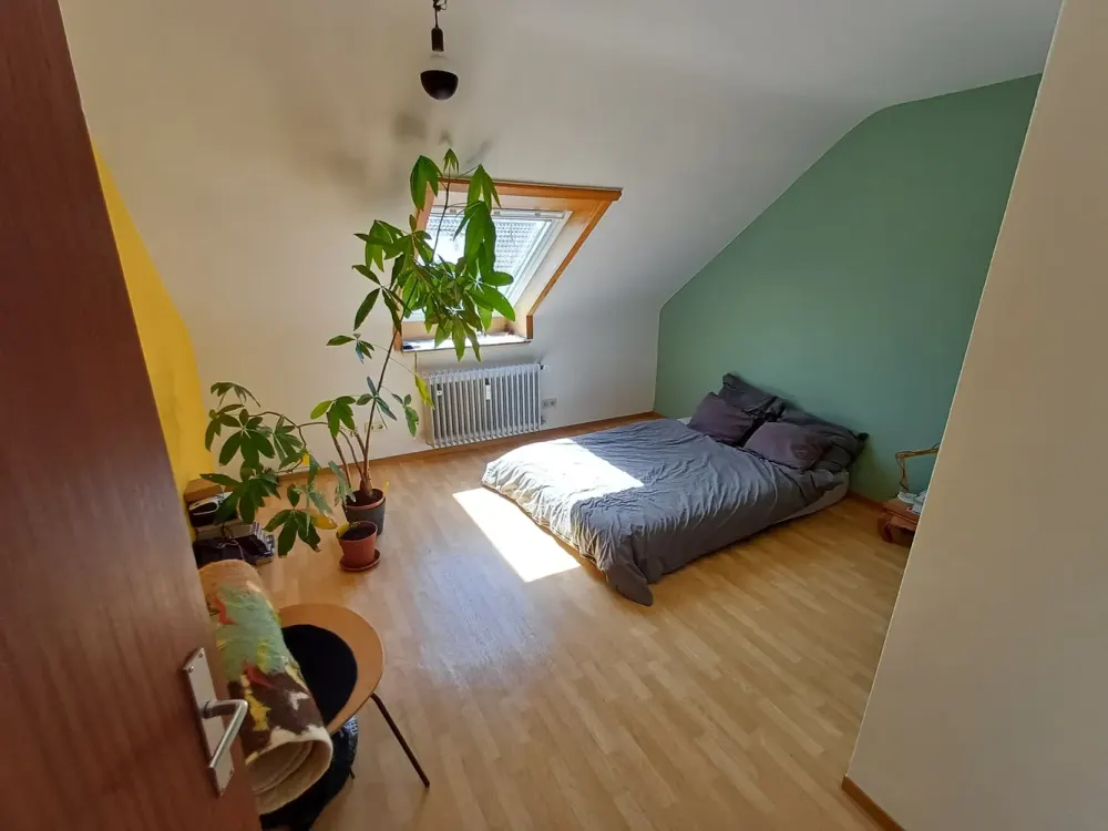 Sillenbuch,Balkon,EBK,TLB,Ausblick,Ruhe,1A-Infrastruktur,ÖPNV,Premiumlage,direkt am Wald,alles top!