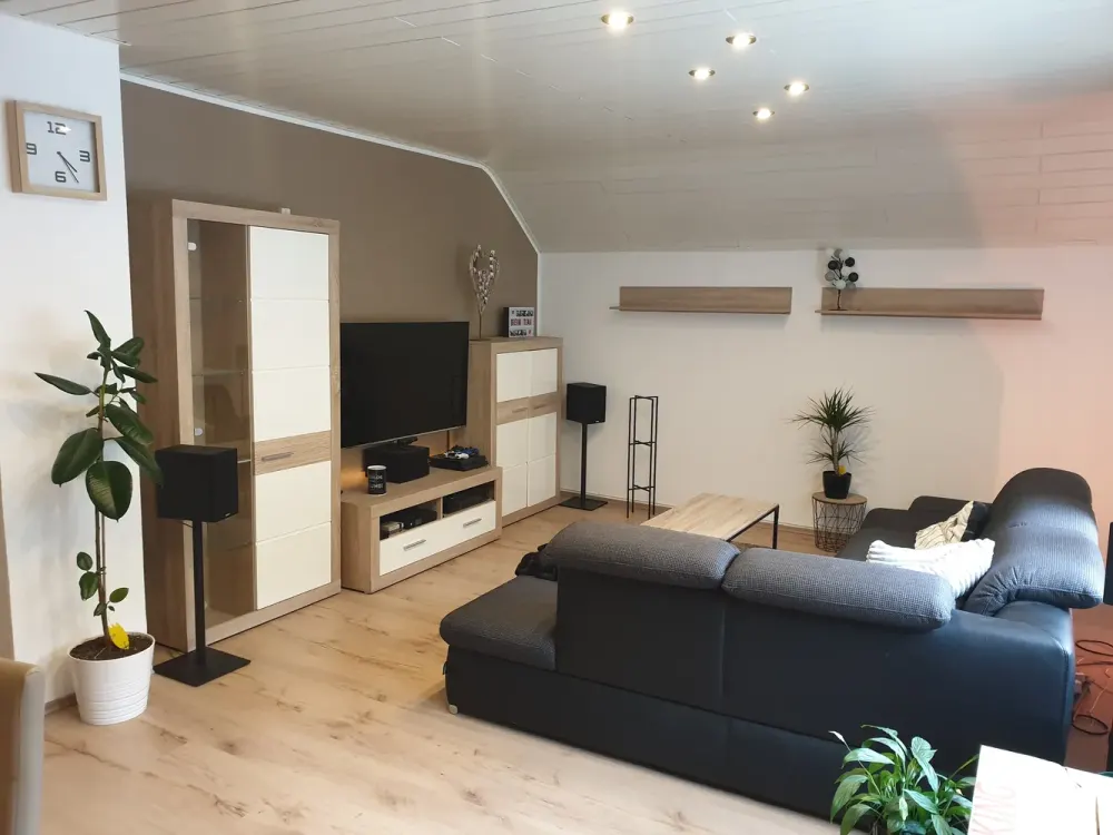 3-Room Apartment in Hagen-Haspe Directly by the Forest
