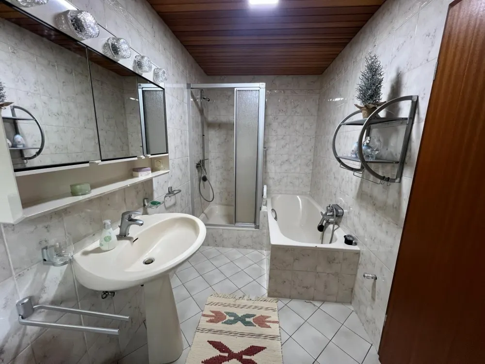 1 ZKB Wohnung am Weinberg in Bous