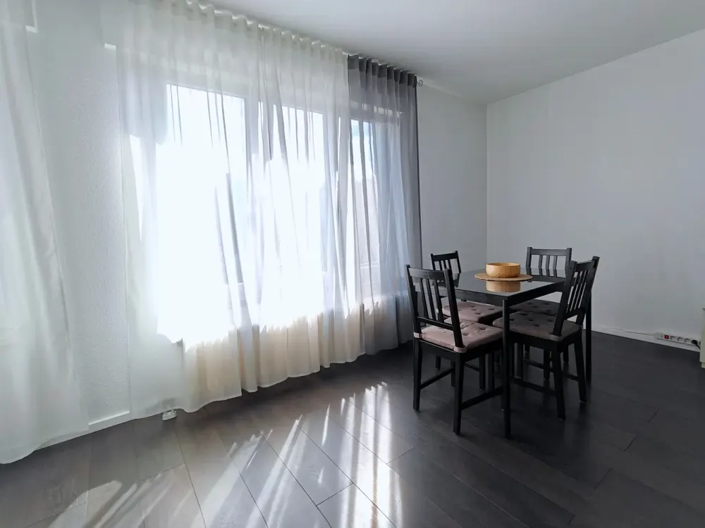 Einliegerwohnung voll möbliert in Köln Esch - Ideal für Pendler