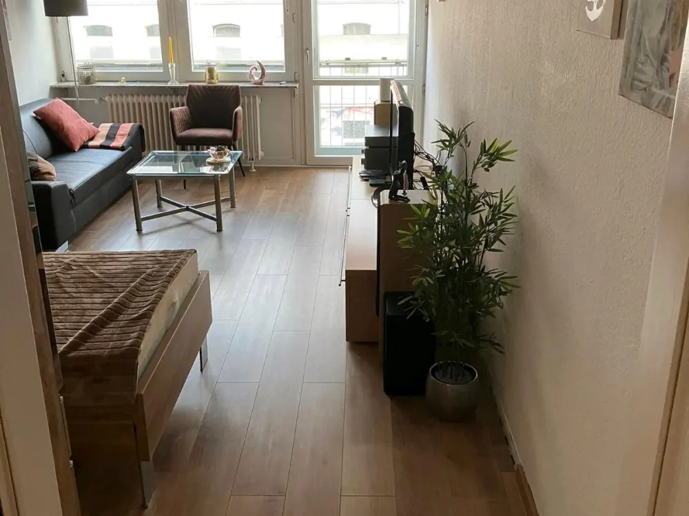 Vollmöbliert 1-Zimmer Apartment Linden 34m² TOP Lage!