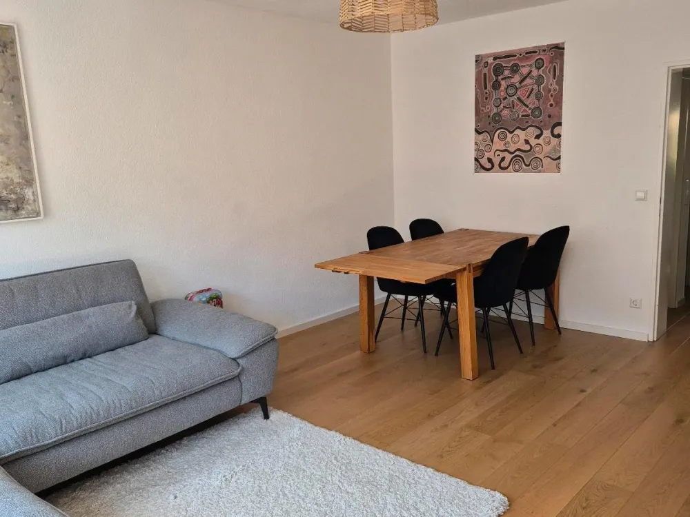 Helle 3,5-Zimmer-Wohnung zu vermieten