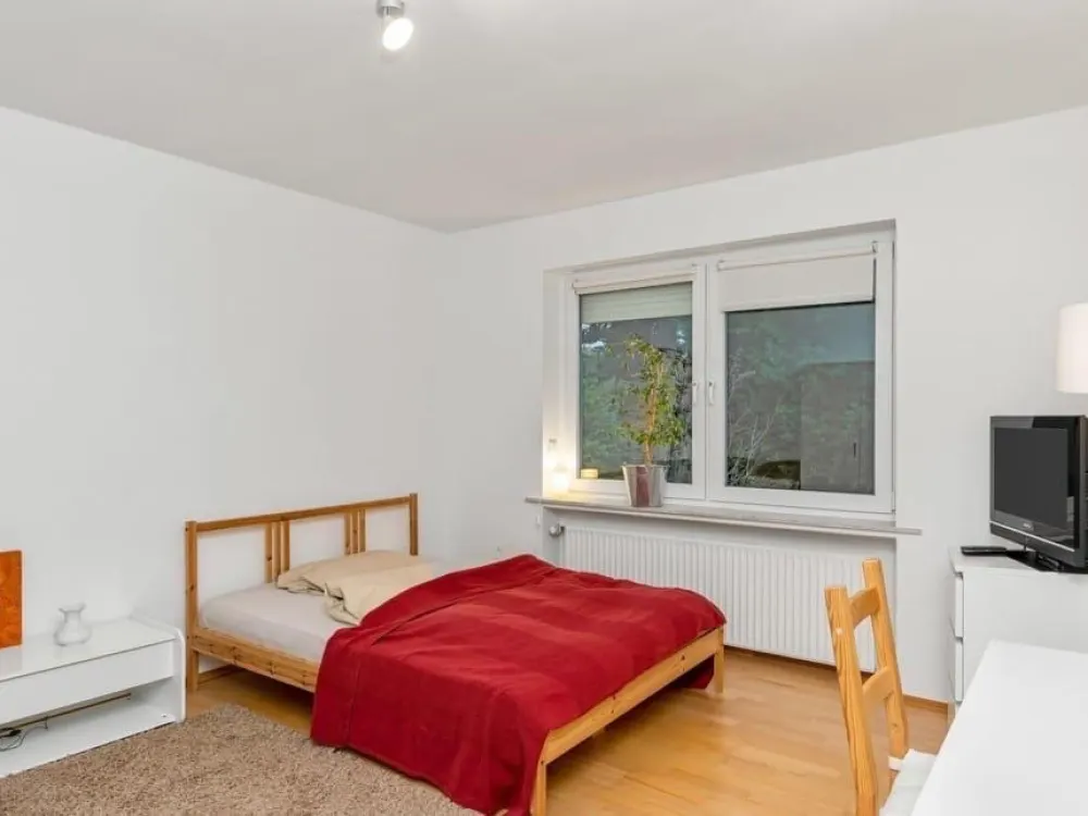 Monteurswohnung für 3 Personen, Balkon möbliert, Bremen-Burglesum