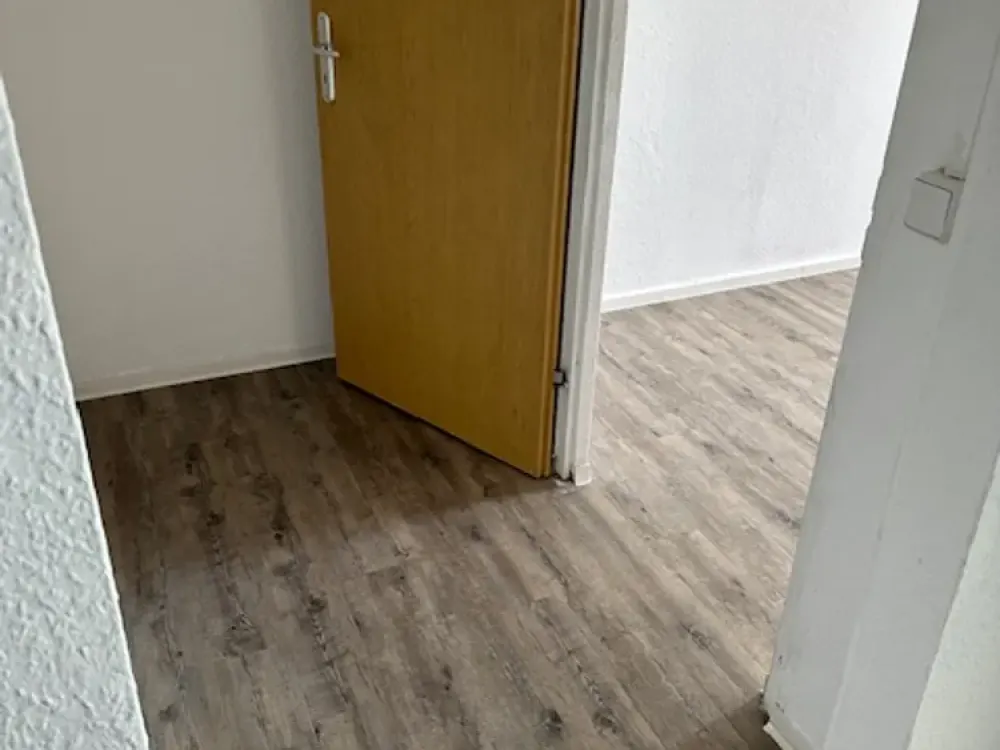 Freundliche 3 Raum Wohnung mit Balkon in Dresden