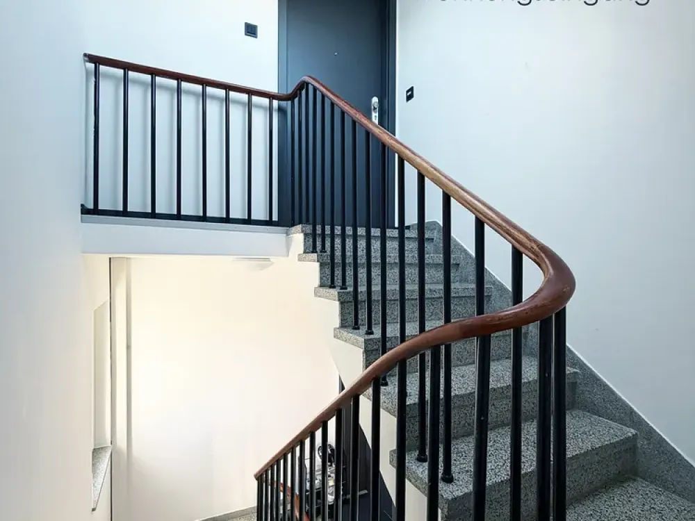 🏡 All-inclusive wohnen: sanierte & voll möblierte 2-Zimmer-Wohnung mit Balkon in Köln-Porz