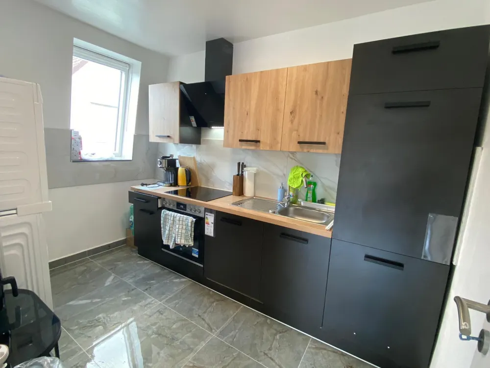 Möblierte 5 Zimmer Wohnung in Lurup - bitte Text lesen