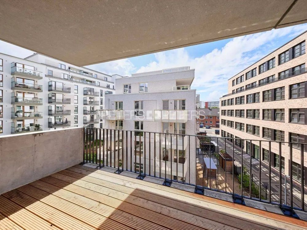 + Neubauwohnung mit zwei Balkonen in Rothenburgsort + Urban.Isle +