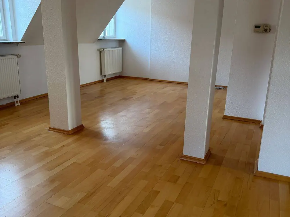 Helle Wohnung in zentraler Lage