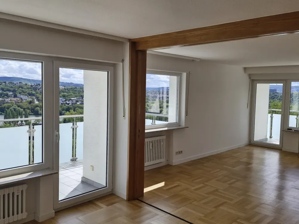 5-Zi-Wo in 2-FH in S-Freiberg- direkt an den Weinbergen mit Blick auf den Max-Eyth-See