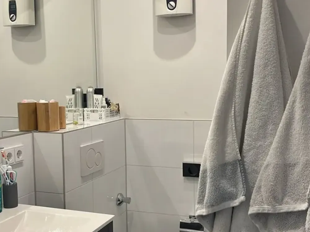 Nachmieter für Zentrale 2 Zimmer-Wohnung in Köln
