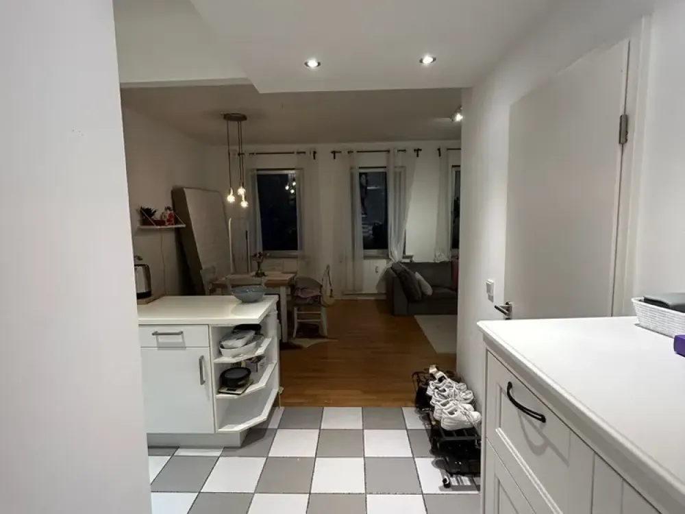 Nachmieter für Zentrale 2 Zimmer-Wohnung in Köln