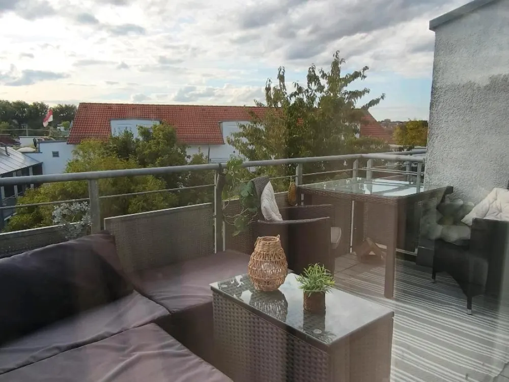 2 Zimmer Wohnung zur Miete