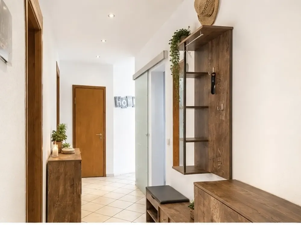 Charmante Altbauwohnung mit viel Potenzial und besonderem Wohnflair