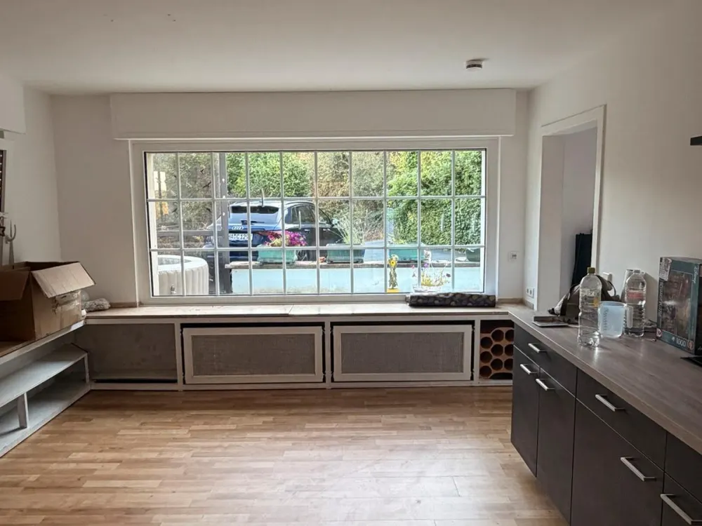 Charmante 3,5 Zimmer, am Berg mit großer Terrasse