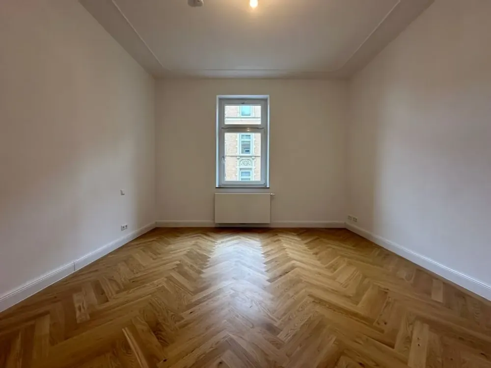 Traumhafte 3,5 Zimmer Altbauwohnung im Herzen von Stuttgart