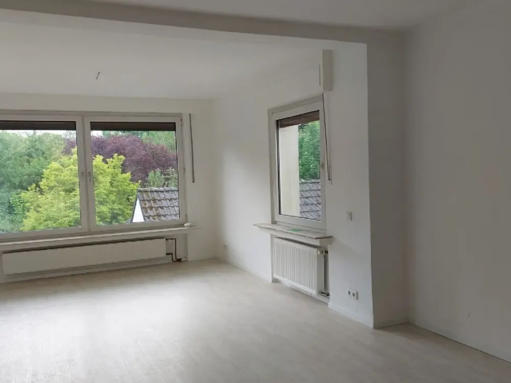 ***NEW on offer*** renovated apartment with garage in a quiet location