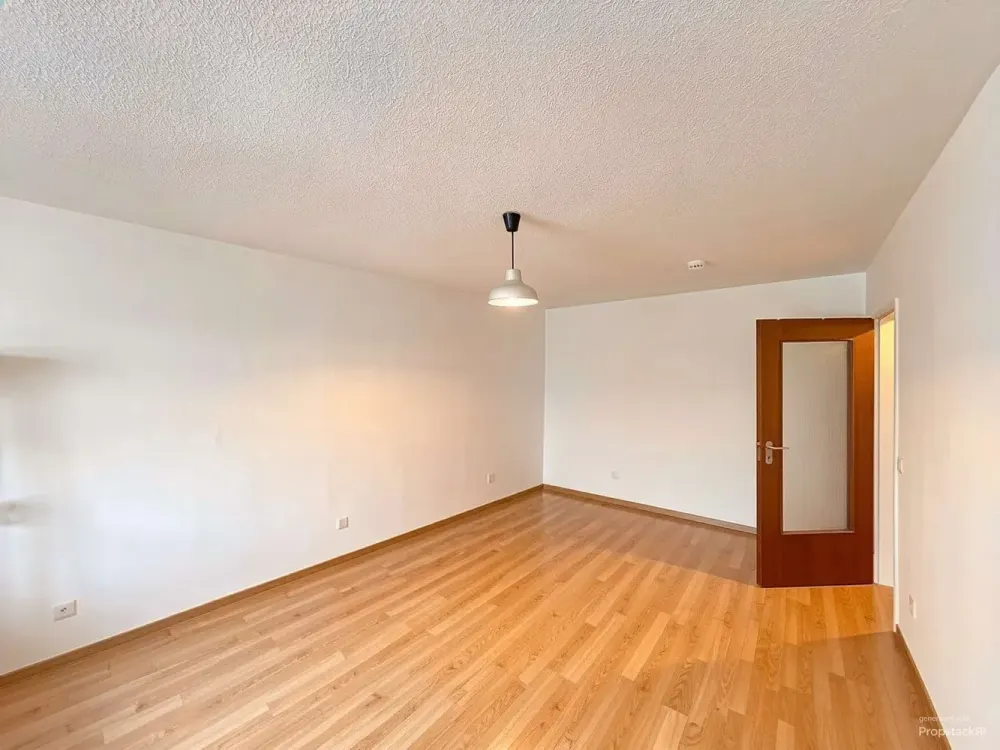 Small, Fine & Pool Included!
