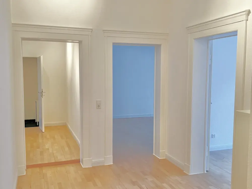 Südstadt | bright old building apartment with elevator | incl. fitted kitchen