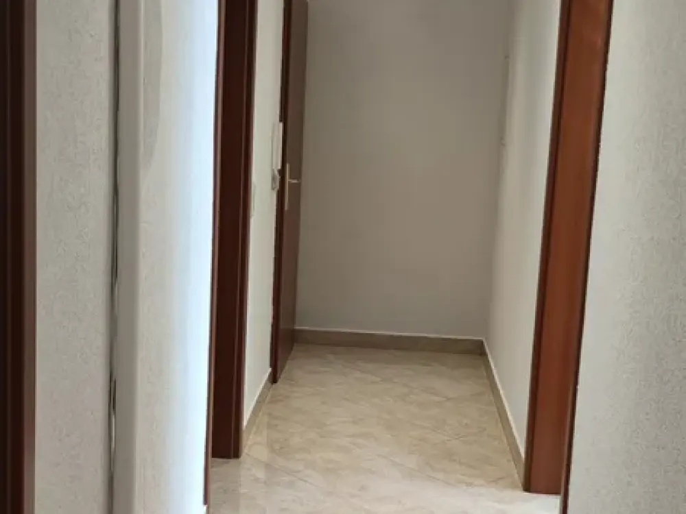 2,5-Zimmer-Wohnung mit Einbauküche, Balkon und 74 m² Wohnfläche, ab 01.09.2026 Privatvermietung, p