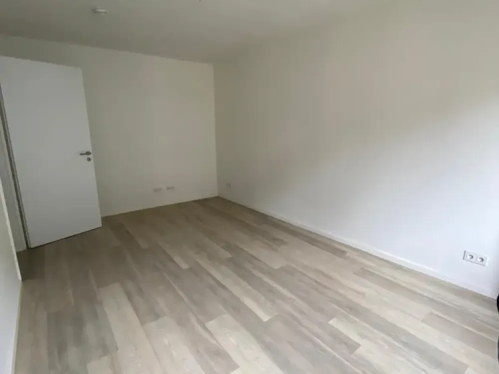 WOHN(T)RAUM...2-Zimmer-Wohnung mit EBK und Duschbad mitten im belgischen Viertel