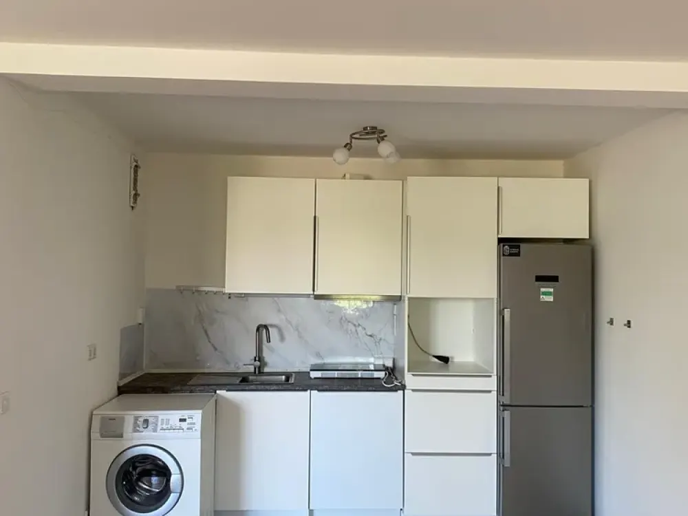 Schöne 1-Zimmer Wohnung mit Küche