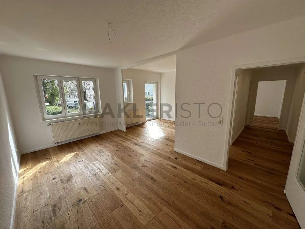 **Frisch modernisiert: 3-Zimmer, Balkon & Bad mit Dusche & Wanne**
