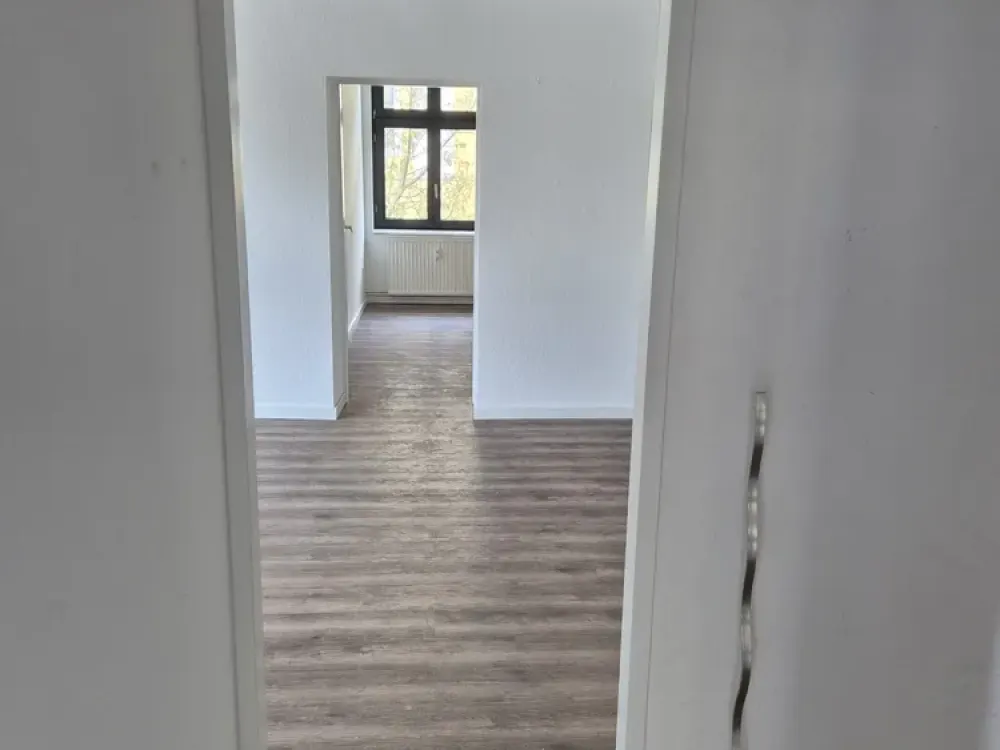 Gut aufgeteilte 3-Zimmer Wohnung mit großer Wohnküche