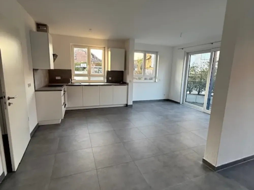 Neubau-Rösrath, moderne, helle 2 Zimmerwohnung mit Terrasse und eigenem Eingang !