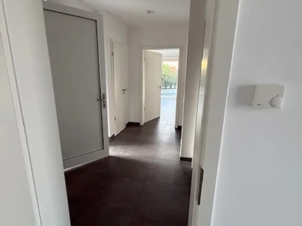 Neubau-Rösrath, moderne, helle 2 Zimmerwohnung mit Terrasse und eigenem Eingang !