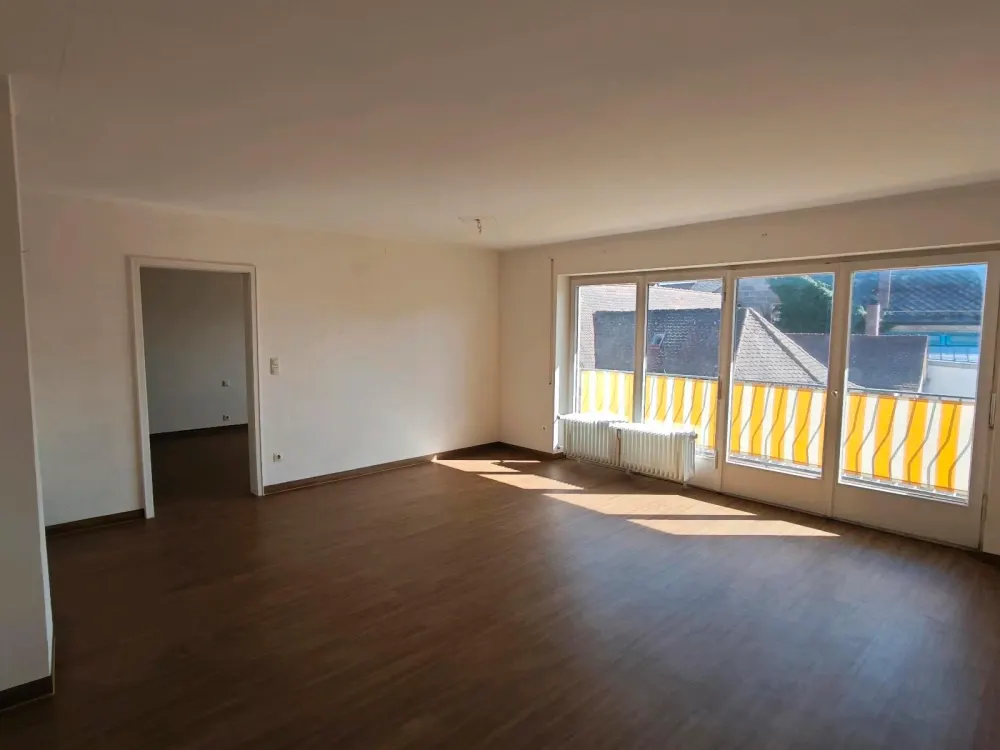 Große, Helle 2 Zimmer Whg