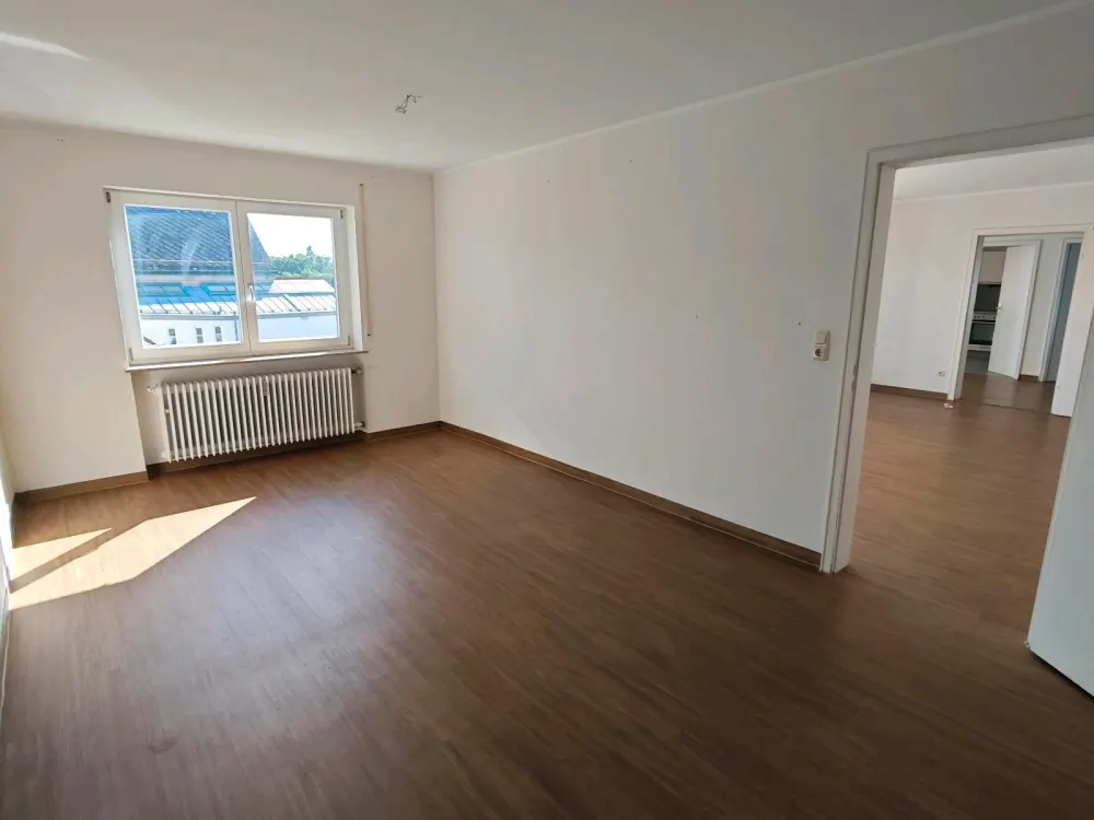 Große, Helle 2 Zimmer Whg