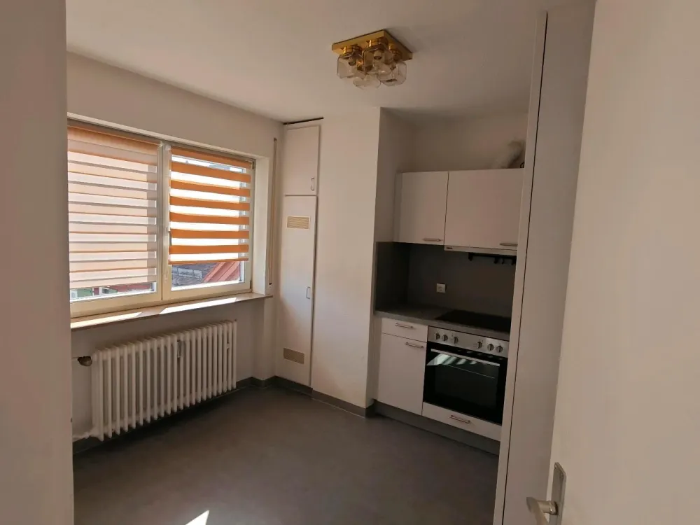 Große, Helle 2 Zimmer Whg