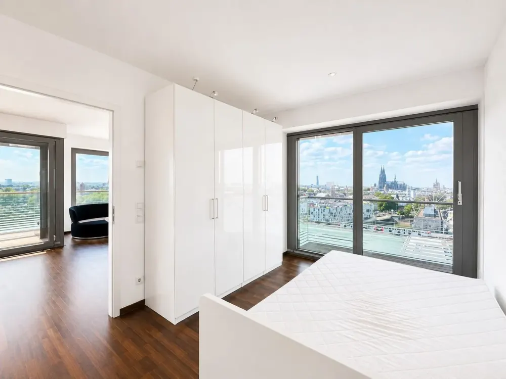 Ein Zuhause mit Aussicht, Exklusive 3-Zimmer-Wohnung mit Domblick