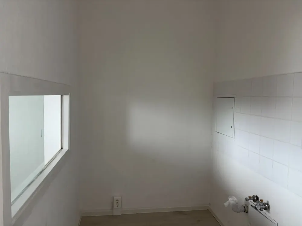 Süße Wohnung mit Balkon mit Blick über den Kiez!