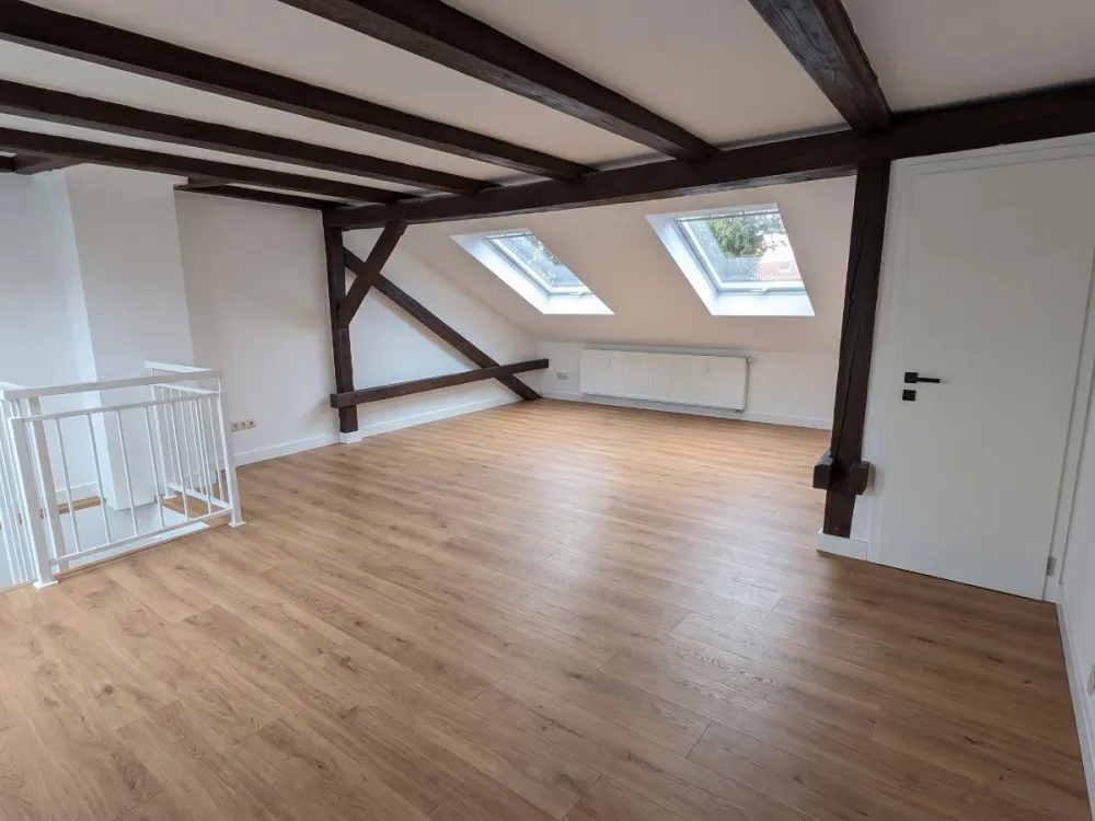Frisch sanierte 3-Zimmer-Dachgeschosswohnung im Andreasviertel