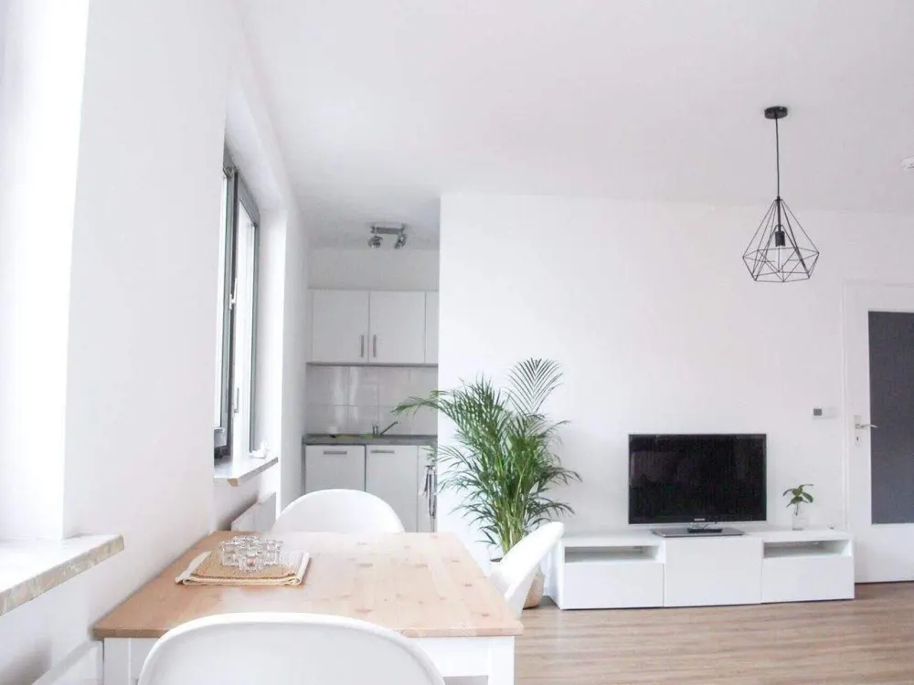 Ankommen. Abschalten. Zuhause sein. Möblierte 1-Zimmer-Wohnung mit Balkon