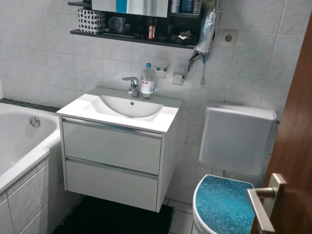 3-Zimmer-Wohnung sehr schöne Lage