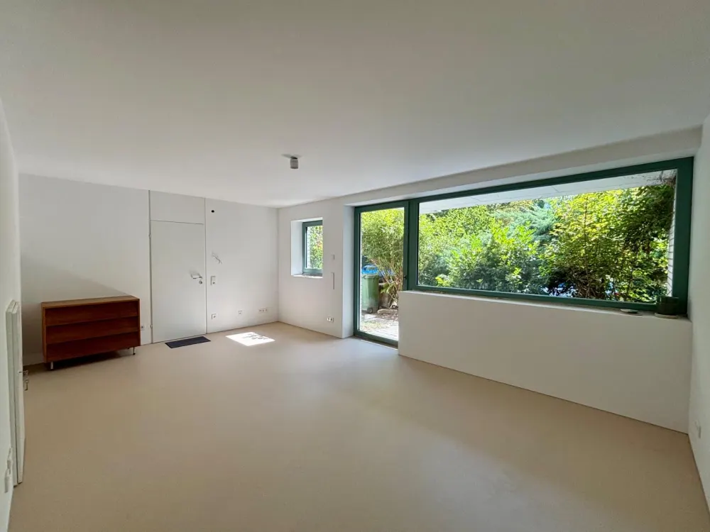 ruhige 1-Zimmer-Wohnung mit Süd-Terrasse
